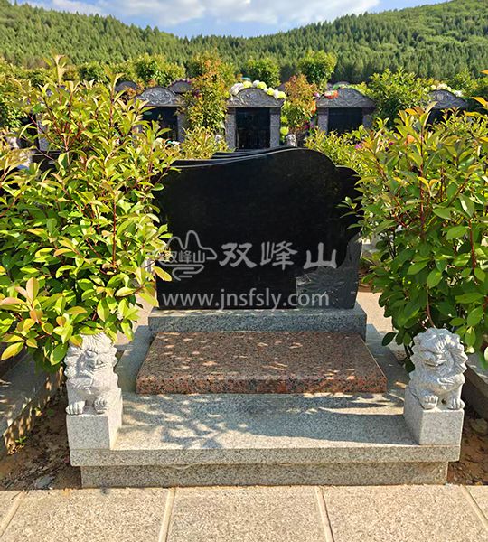 双峰山陵园艺术墓碑
