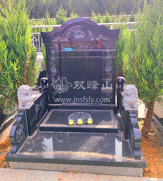 双峰山陵园传统立碑